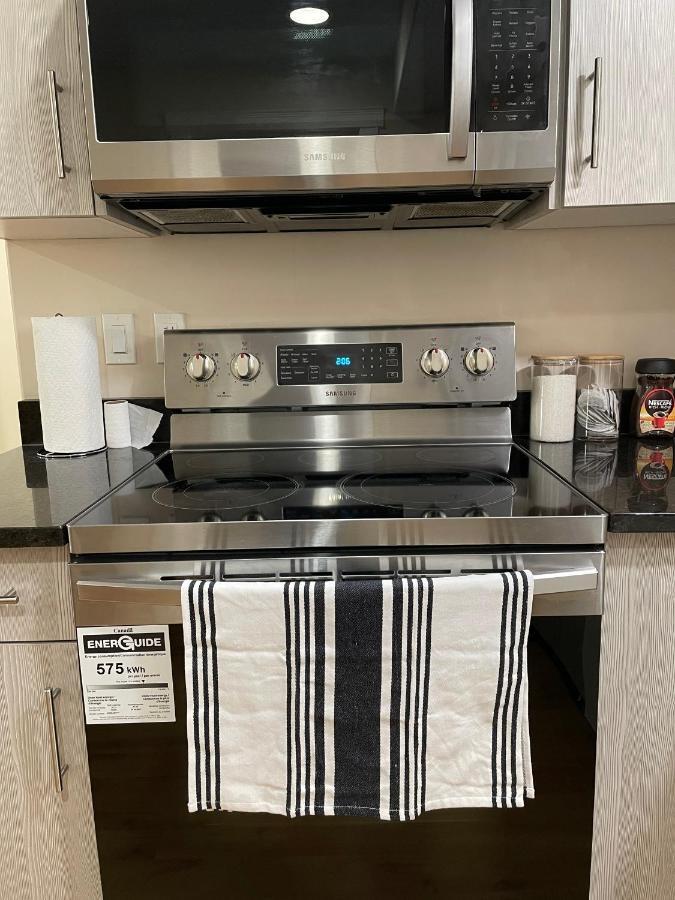 Super Luxury & Cozy Lower Level Apartment In Nw Calgary, Ab Close To Banff Exteriör bild